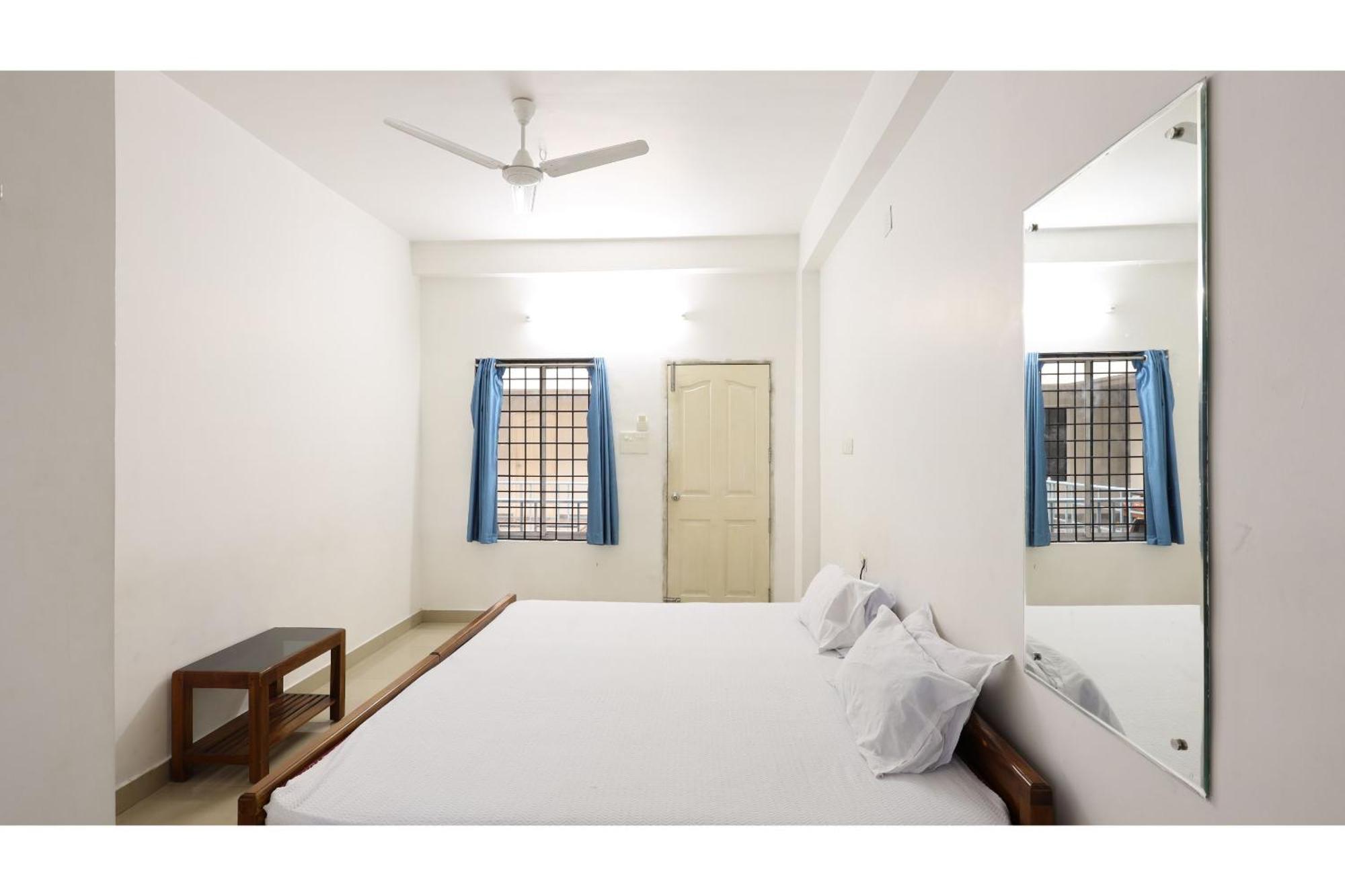 فندق Collection O Ar Square Thrissur المظهر الخارجي الصورة